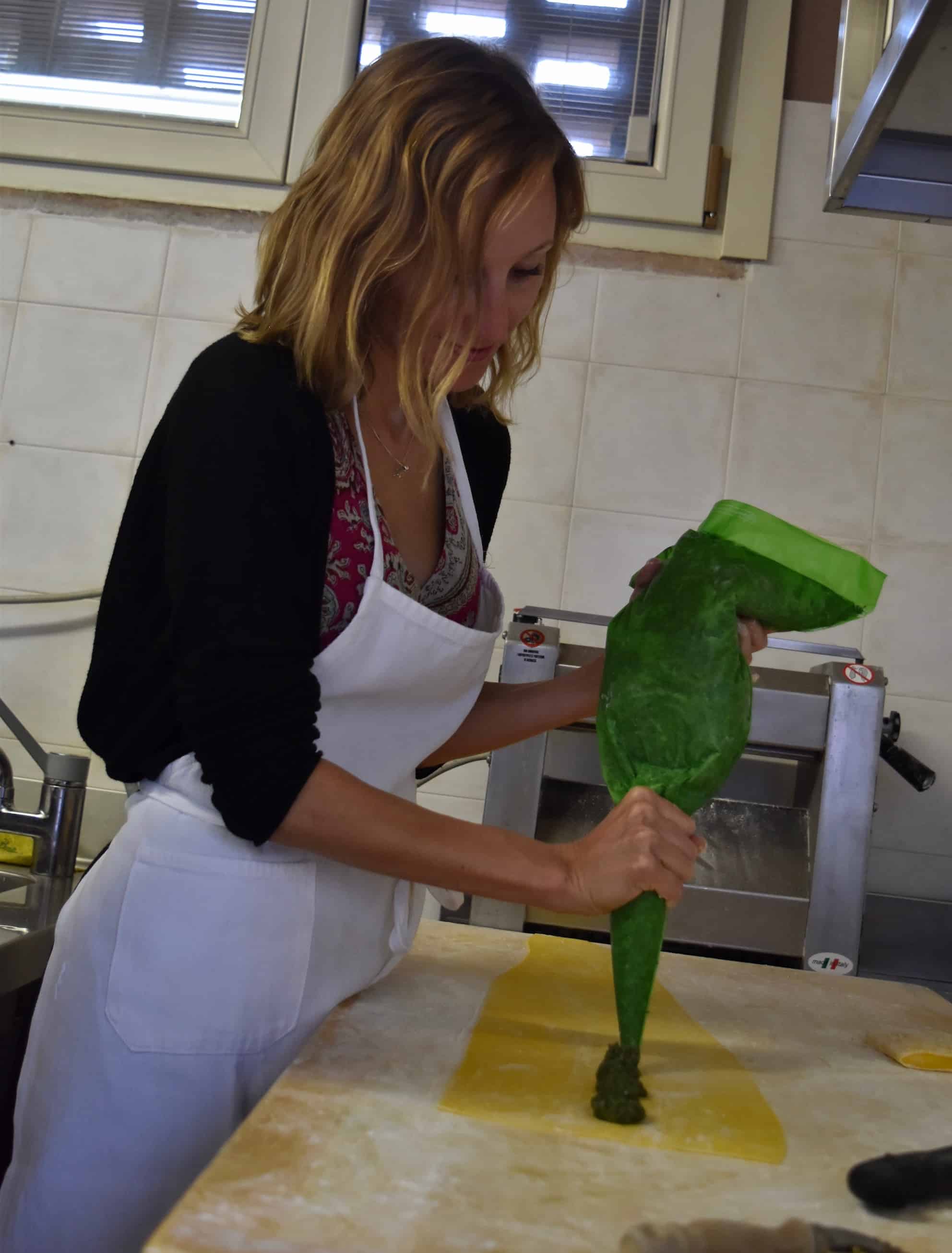 Hayley Lewis - A Lovely Planet - Emilia Romagna Hayley Lewis - A Lovely Planet - Emilia Romagna