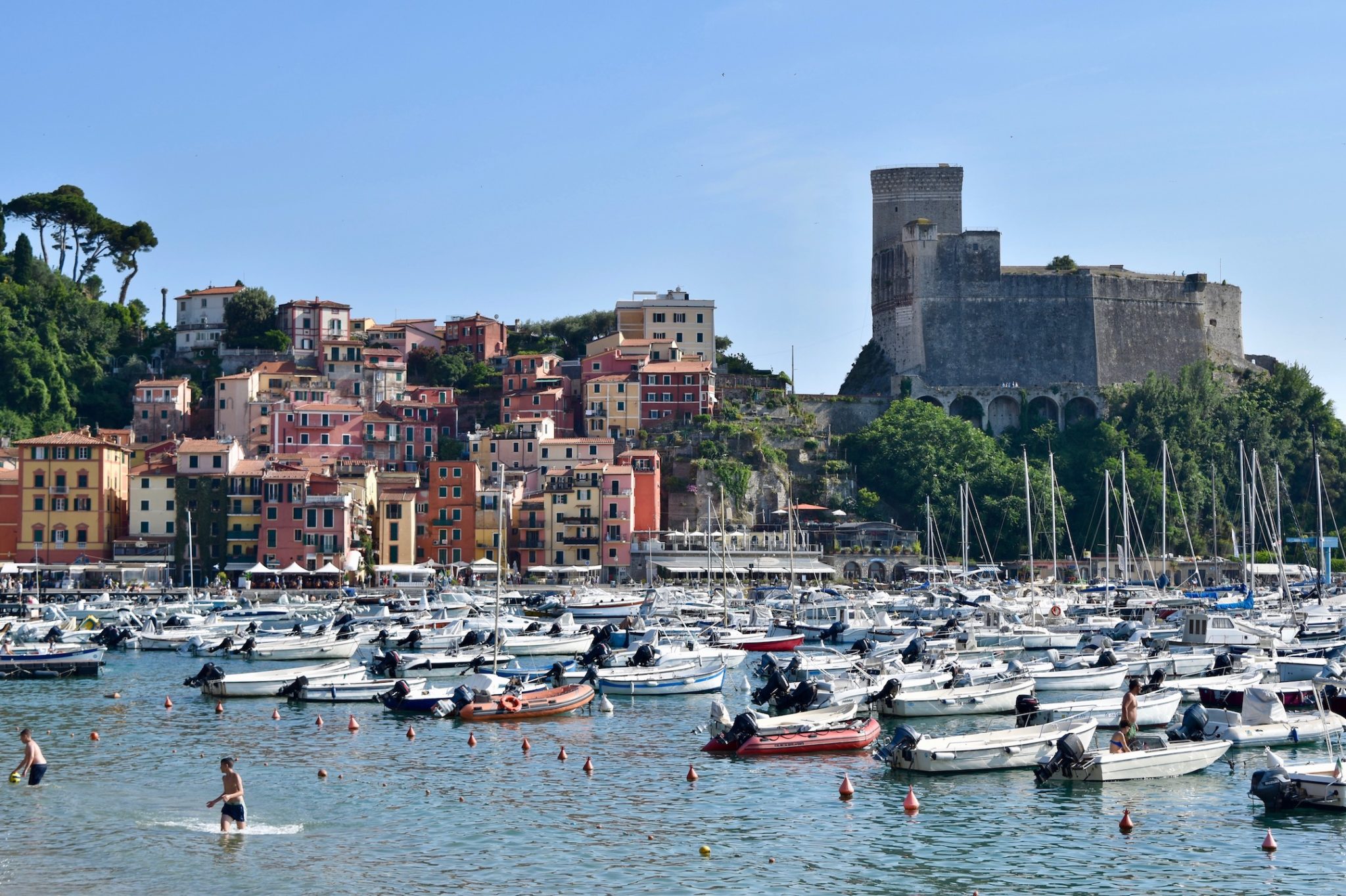 Liguria - A Lovely Planet - Hayley Lewis 