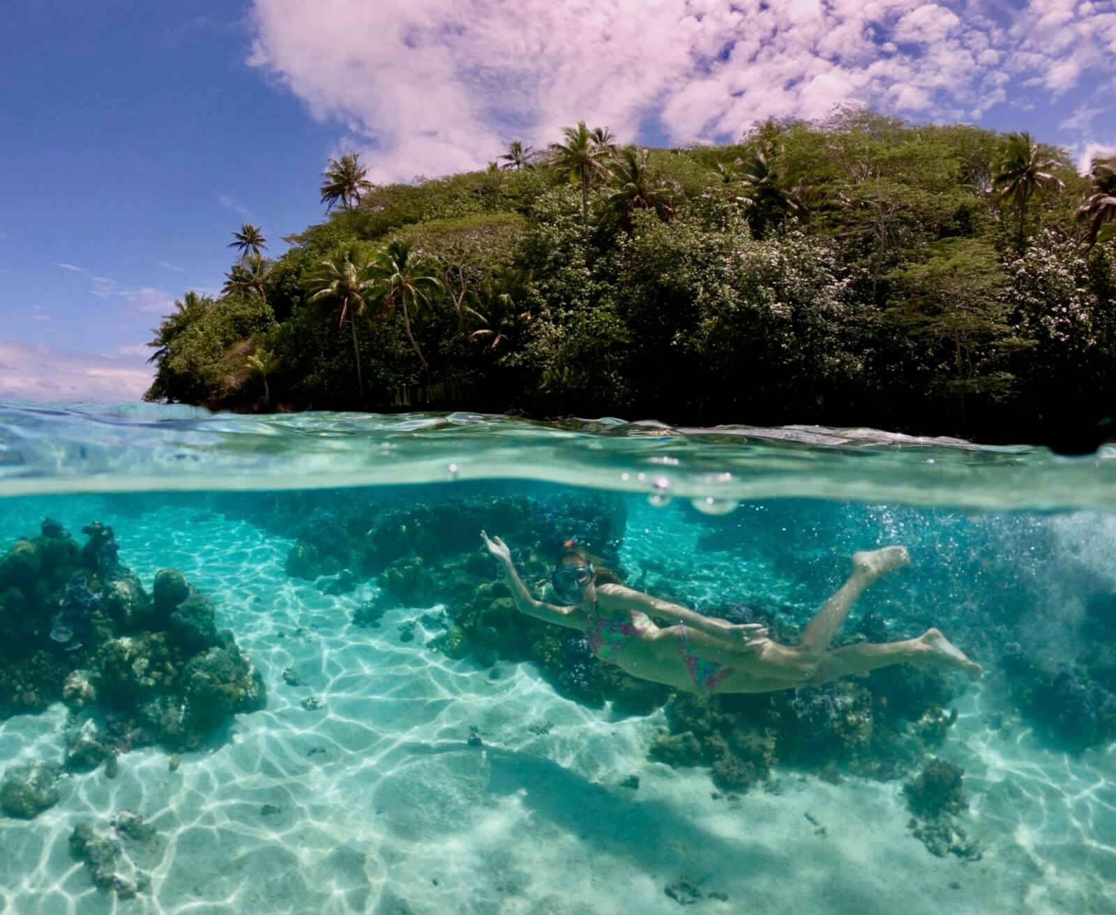 Hayley snorkelling in Huahine 