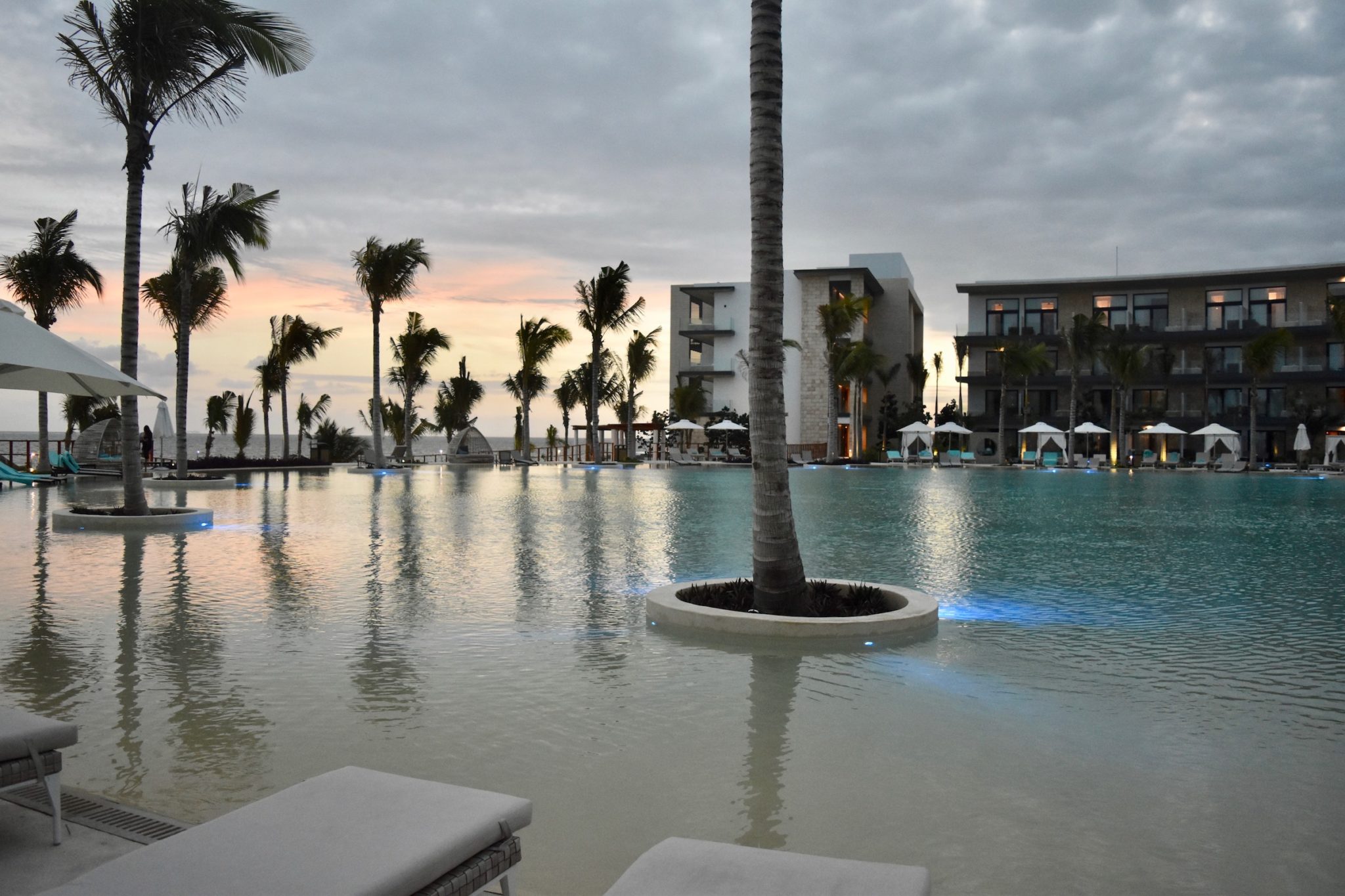 A Lovely Planet - Hayley Lewis - Haven Riviera Cancun - Mexico