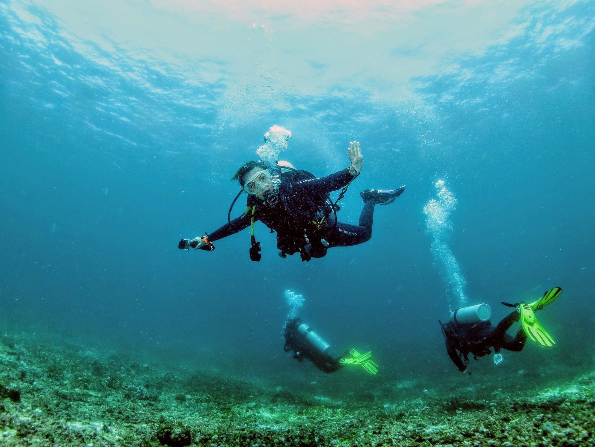 Diving Komodo - A Lovely Planet - Sarah & James