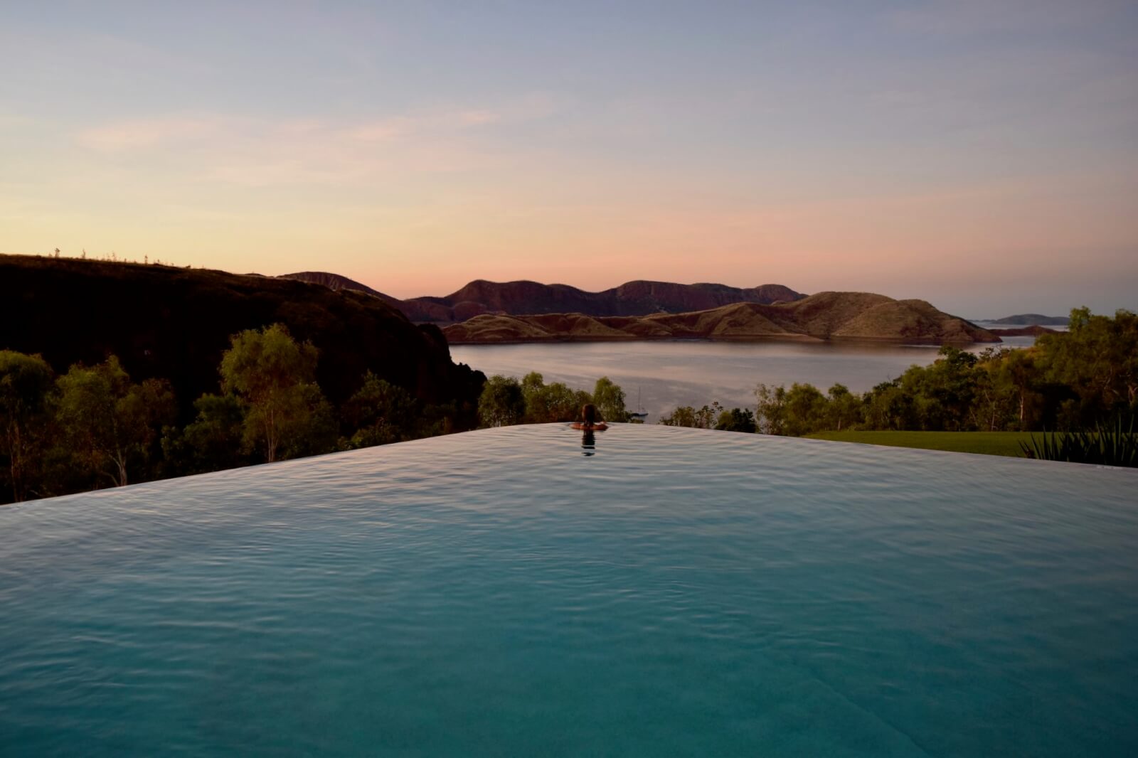 A beautiful infinity pool overlooking Lake Argyle 
