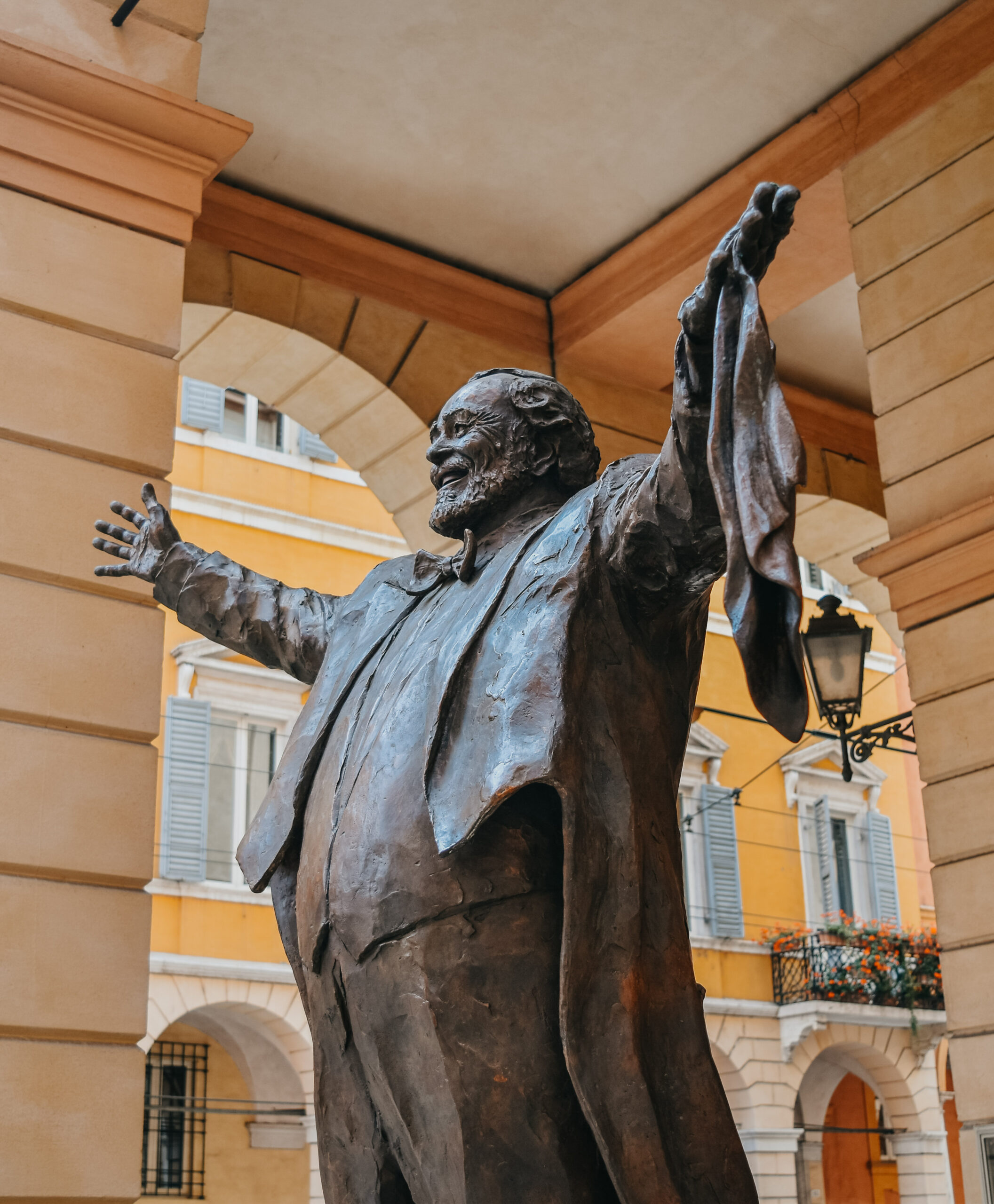 Luciano Pavarotti statue in Modena