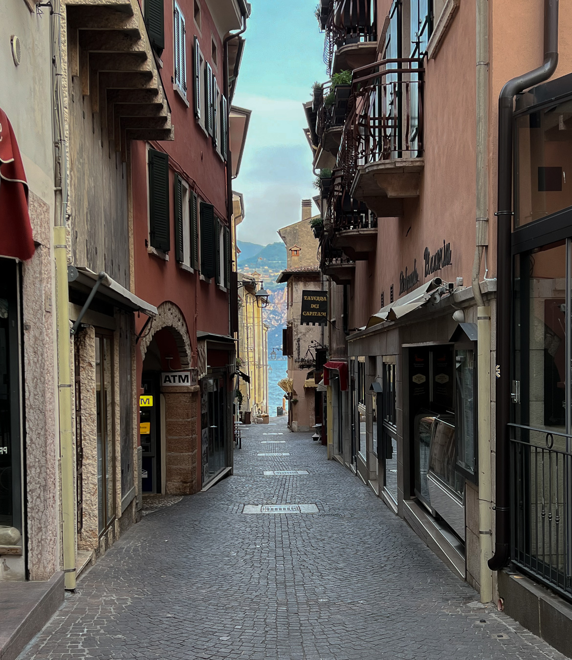 Narrow lanes in Malcesine