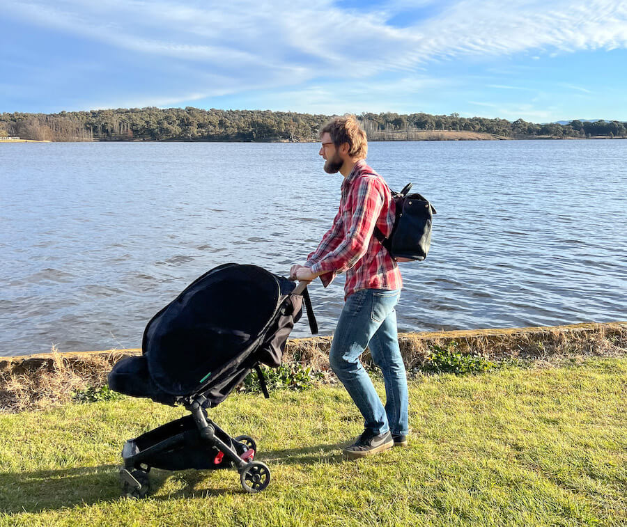 Using a cozigo while travelling with a baby 