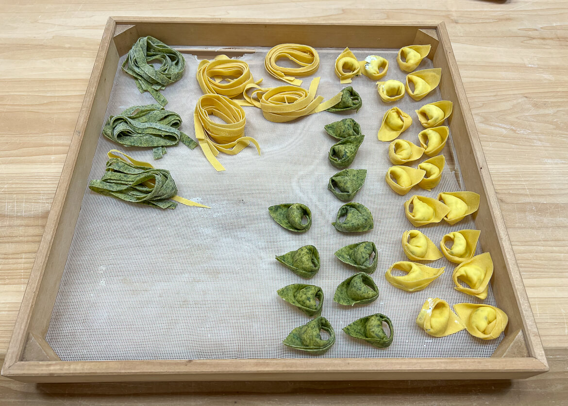 Learning to make tagliatelle and tortelloni in Bologna
