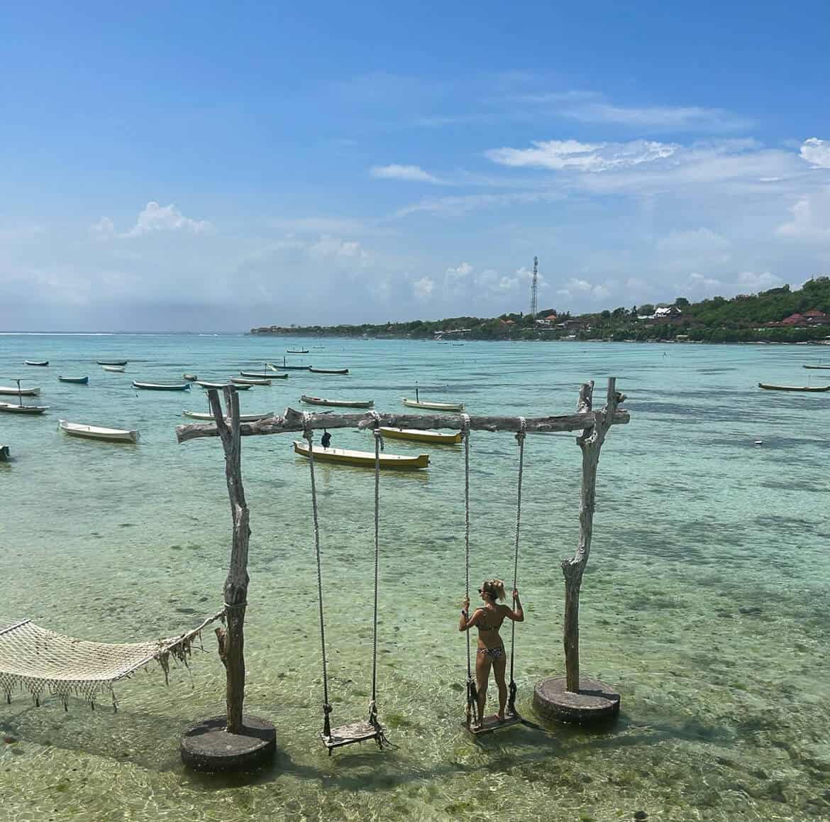 Swings over the water on Nusa Ceningan