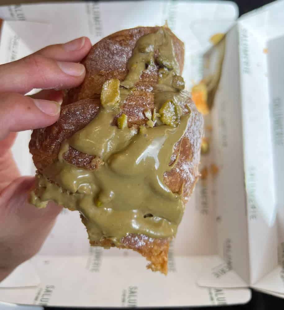 Pistachio Croissant