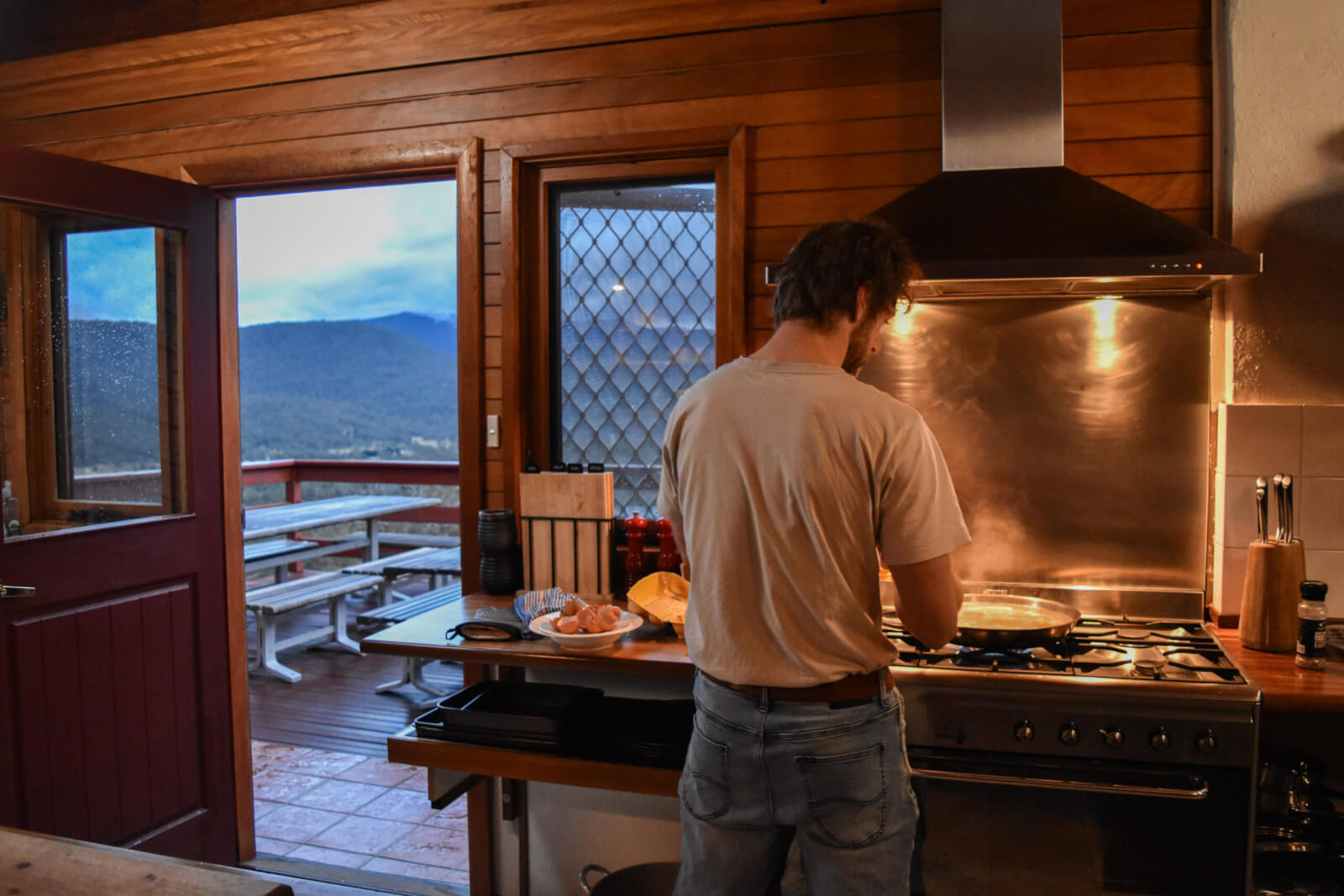 A kitchen with a view in Crackenback